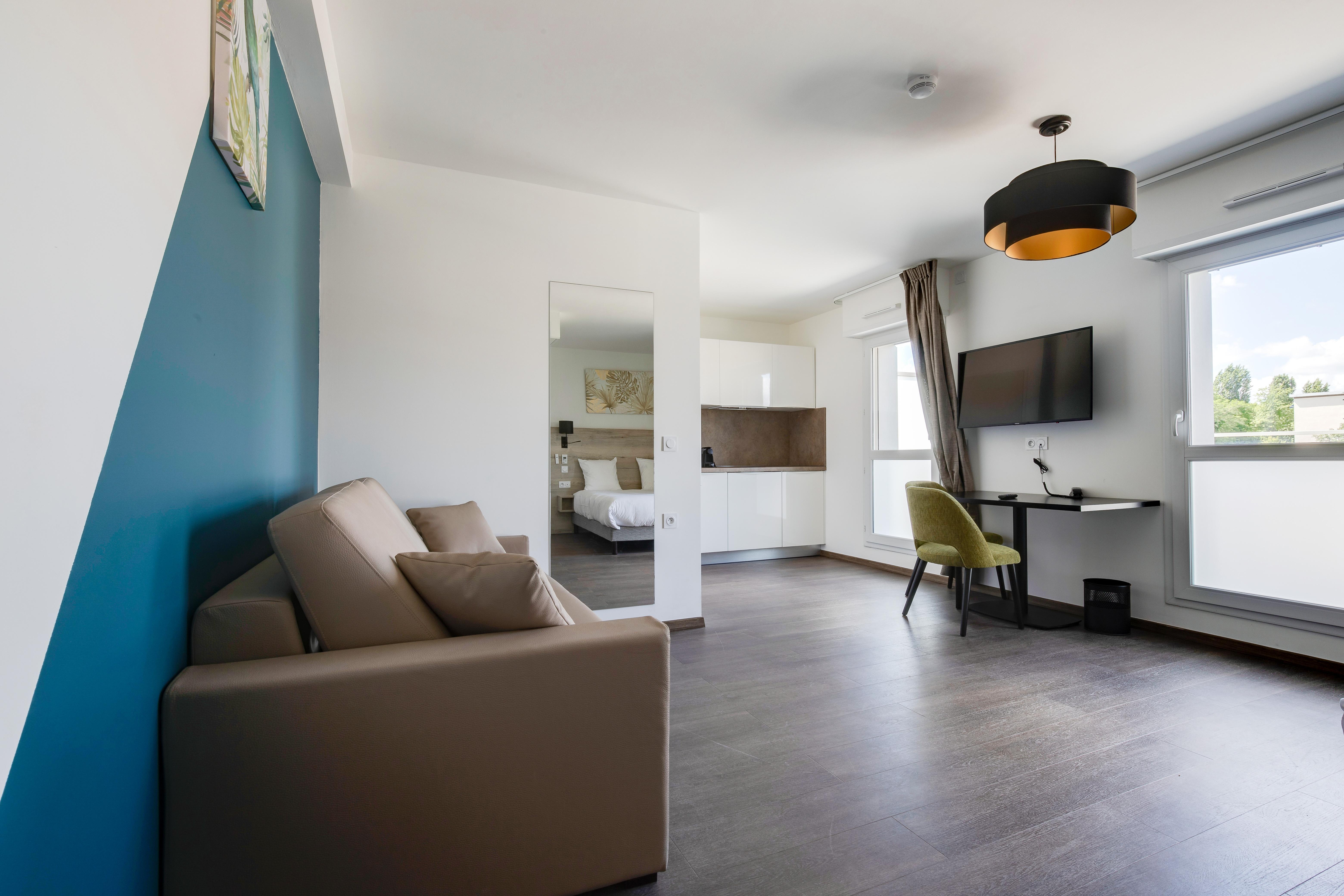Massy Aparthotel