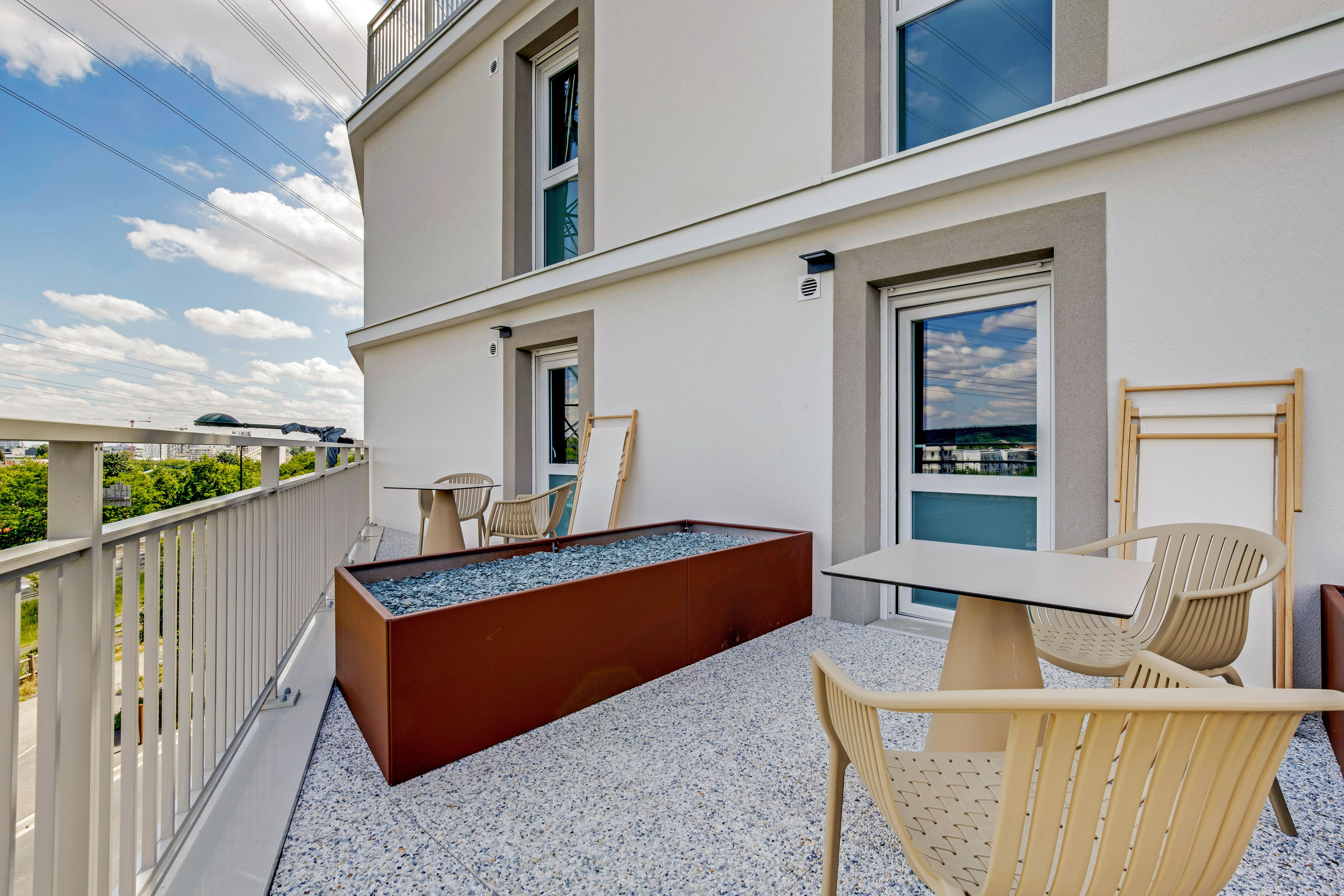 Massy Aparthotel 3*