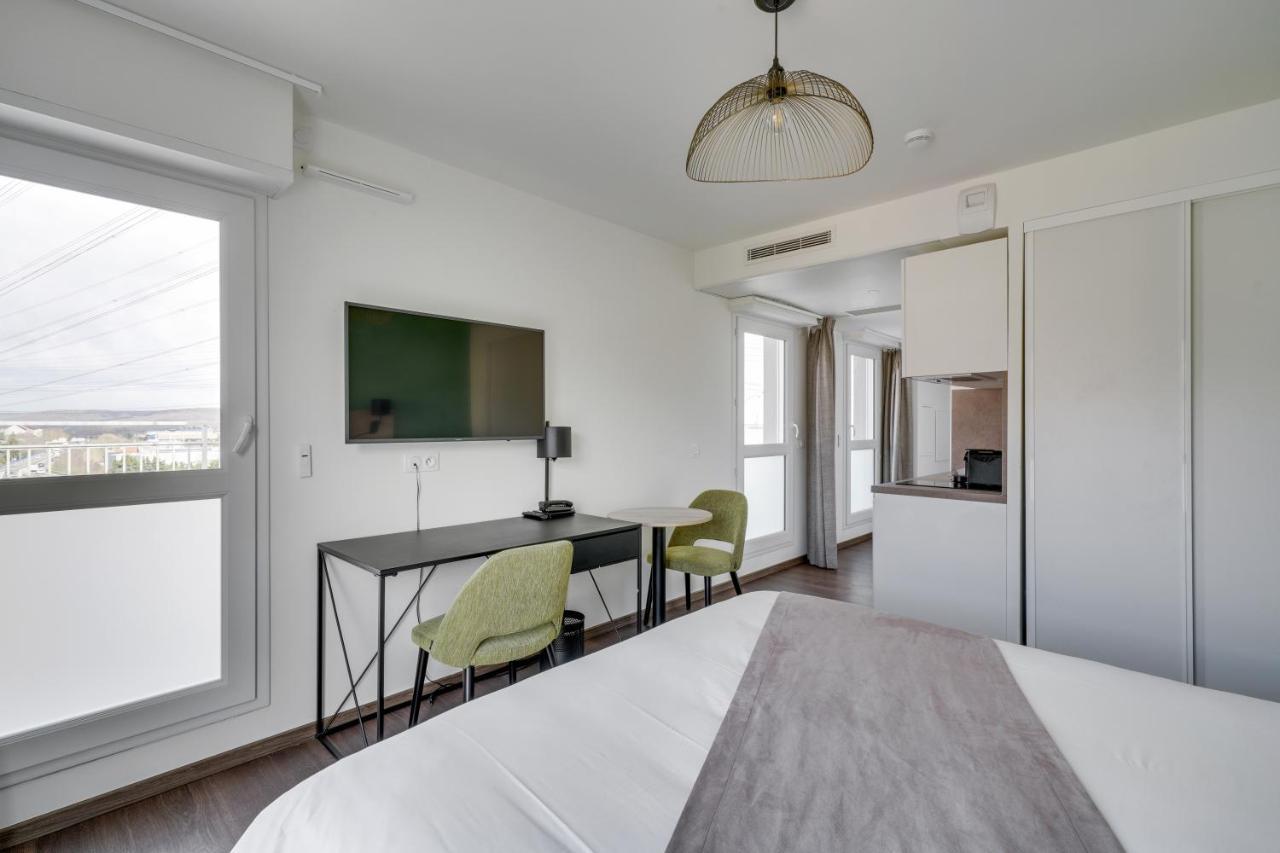 Aparthotel Massy 3*